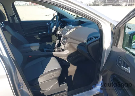 2017 Ford Escape Se из США, поврежденный, VIN 1FMCU9GD1HUD56858